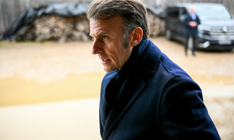 Макрон иска възобновяване на диалога с Путин